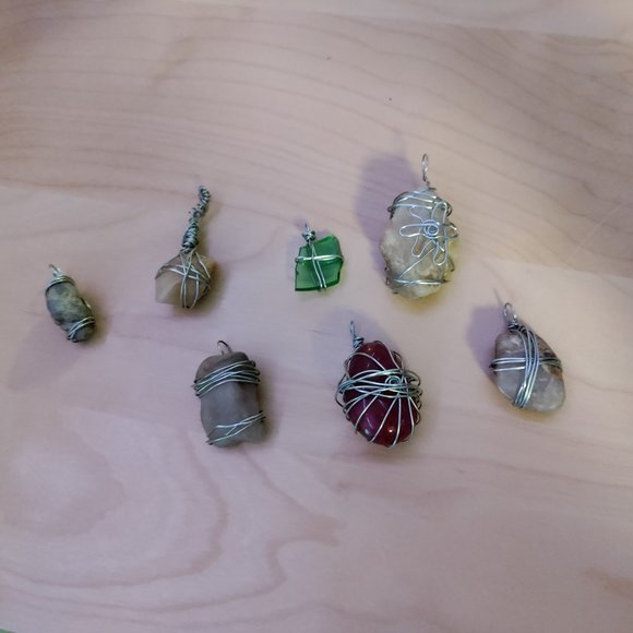 Charms (rocks and minerals pack of 7) - Picture 1 of 2